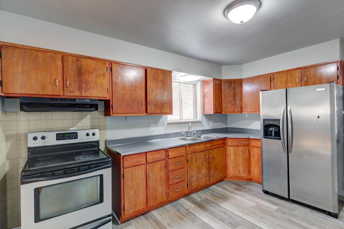 08-3715 N Colorado, Indianapolis IN_4774_5_6_7_8_9