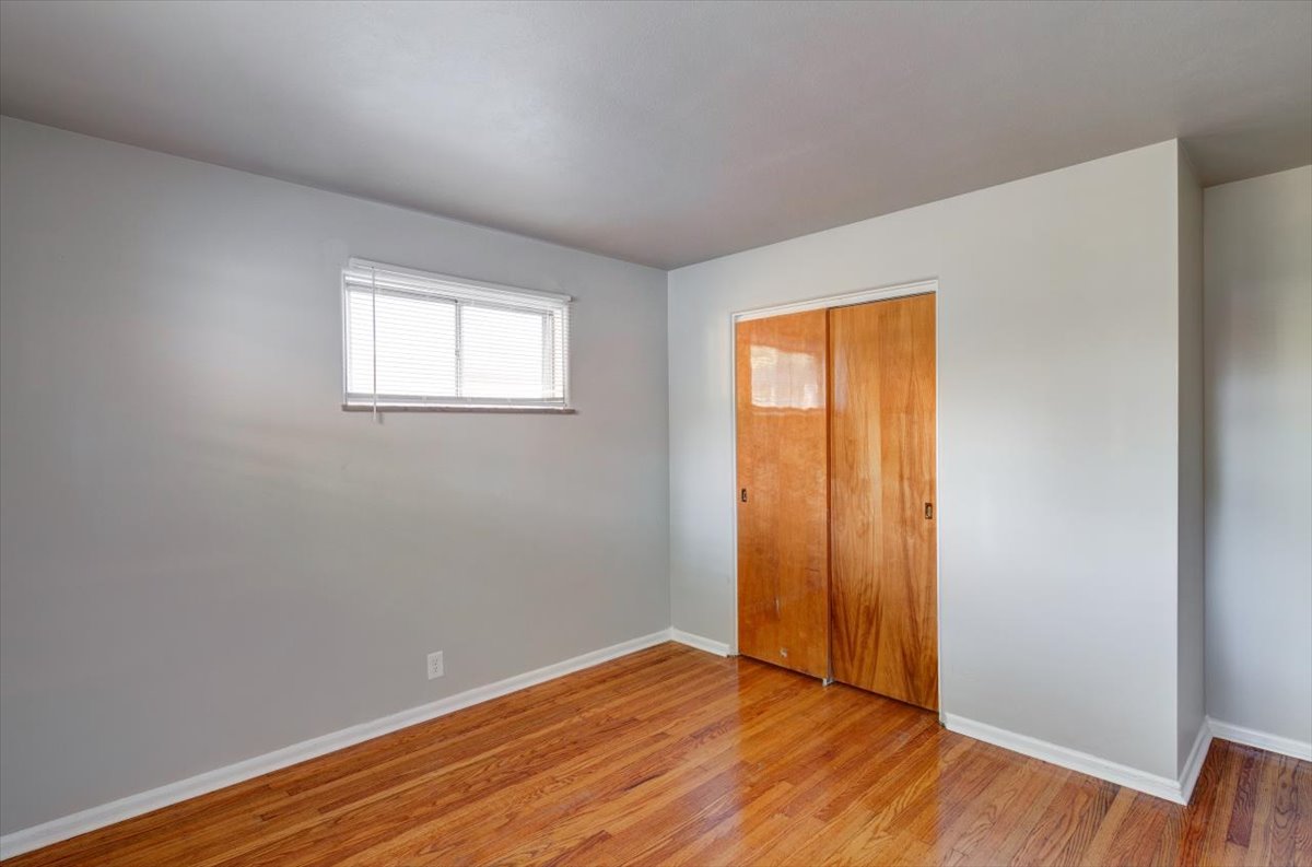 18-3715 N Colorado, Indianapolis IN_4832_3_4_5_6_7