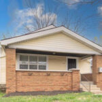 1315 N Drexel Ave20
